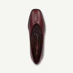 Franco Tesia Flat